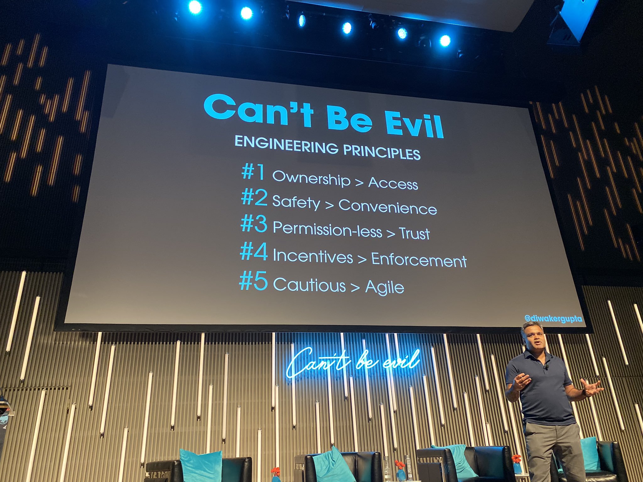 Blockstack PBC Head of Engineering, Diwaker Gupta, discussing the principles of Can’t Be Evil